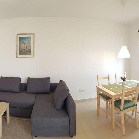 Mitra Apartments Малинска Екстериор снимка