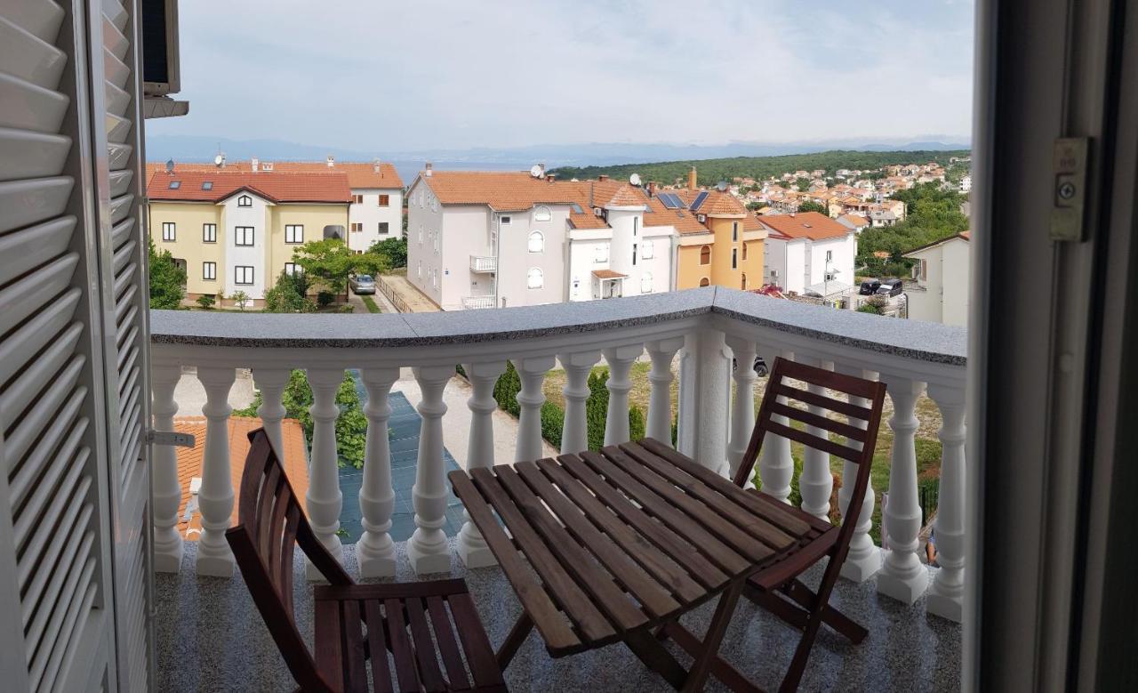 Mitra Apartments Малинска Екстериор снимка